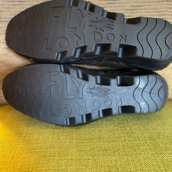 Funky Fly London - Picture 3 of 3